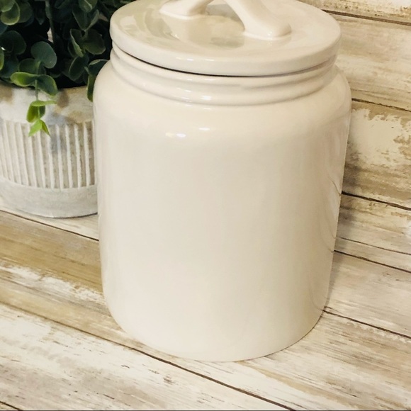 Rae Dunn Christmas Peppermint Ceramic Canister - Picture 5 of 9